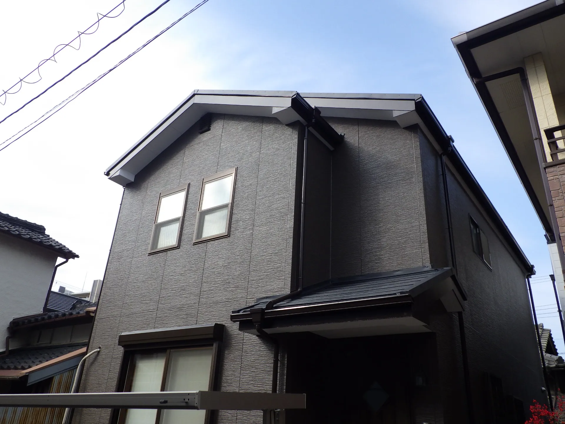 兵庫県　尼崎市　A様邸　外壁塗装　屋根重ね葺き